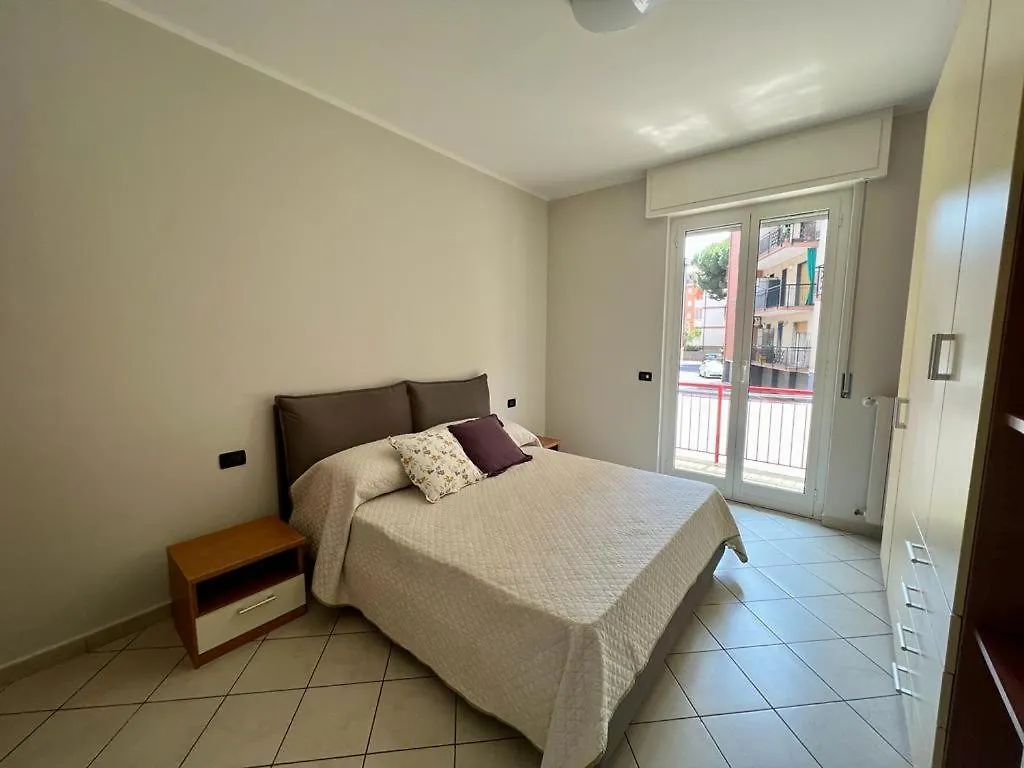 Appartamento De Amicis Pietra Ligure 0*,  Italia